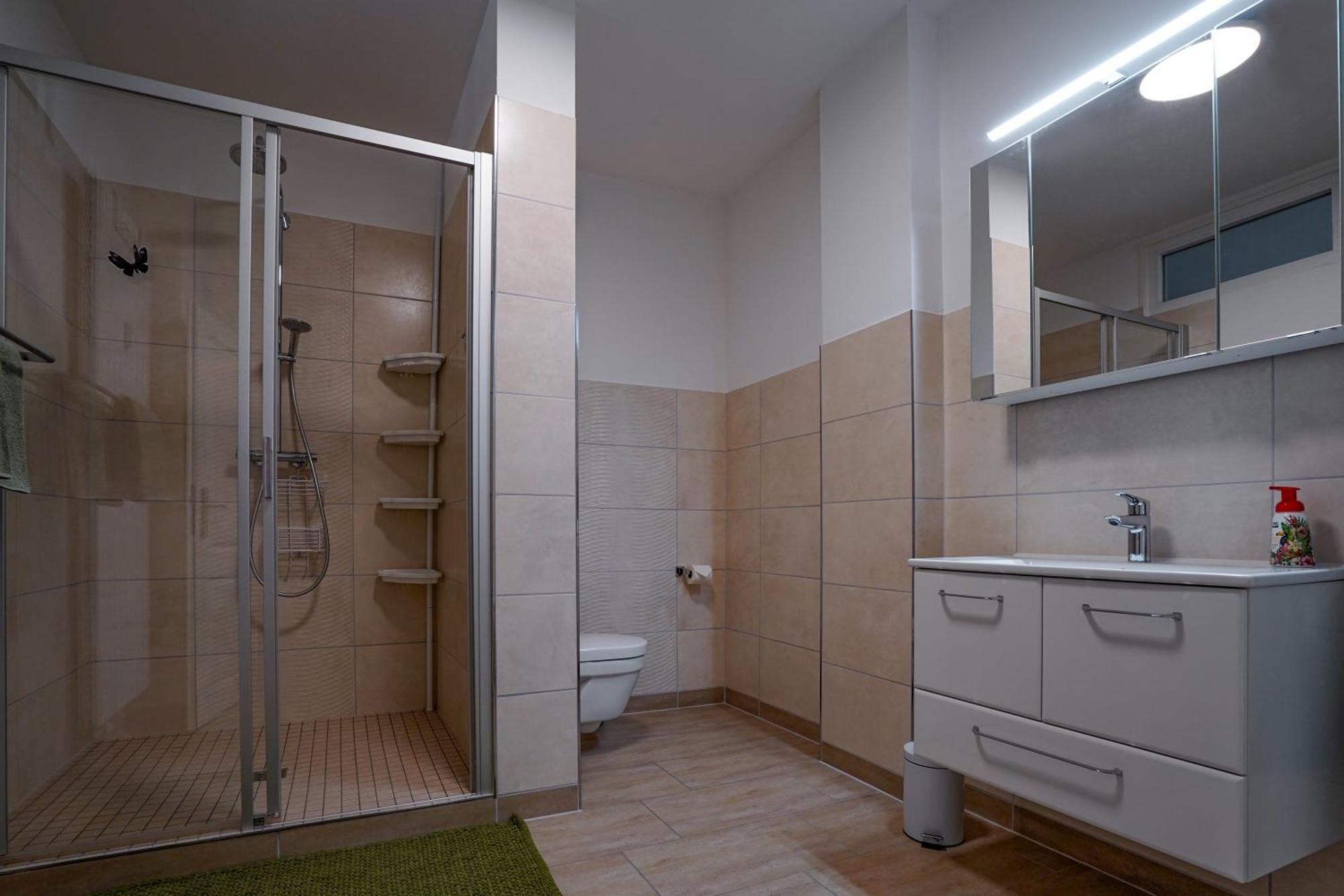 Ferienwohnung Am Stadtpark ناومبورغ المظهر الخارجي الصورة